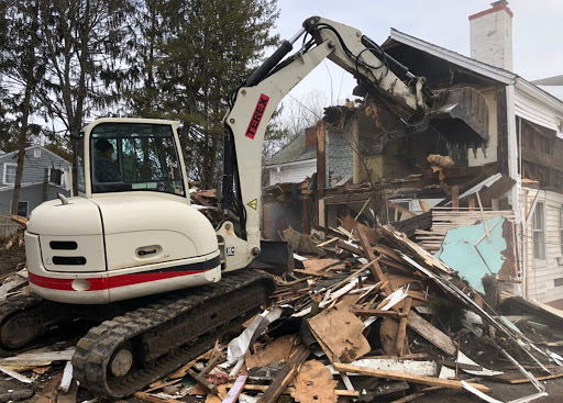 Residential Demolition Dumpster Services, Delray Beach Junk Removal and Trash Haulers